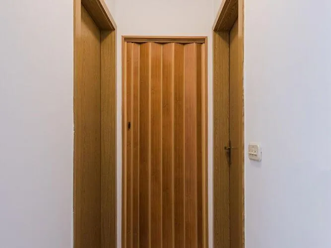 Blue Lagoon St - One Bedroom 아파트
